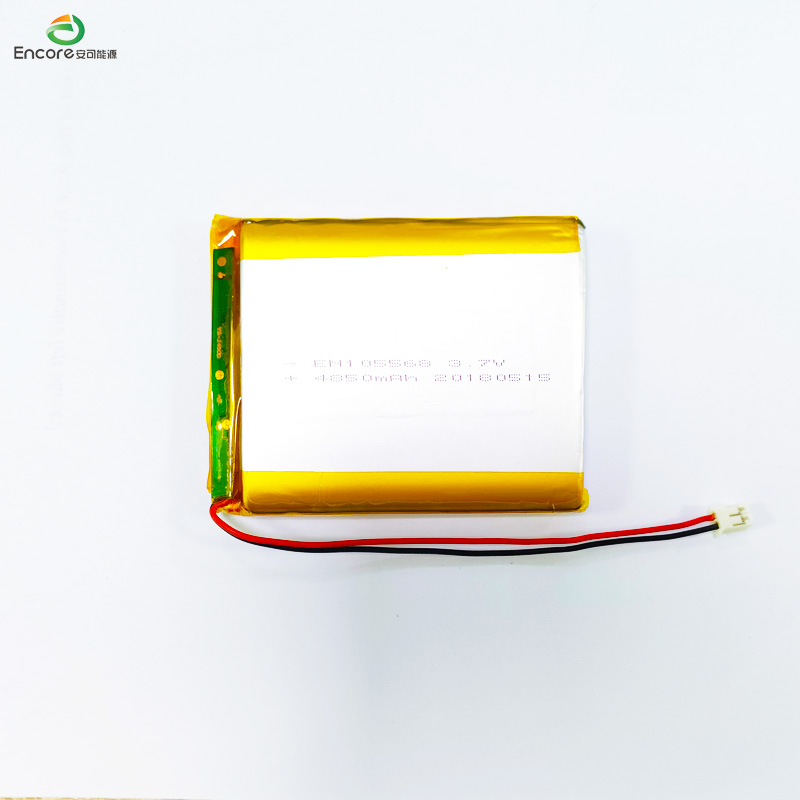 Perché la batteria LiPo 105568 da 3,7 V 4850 mAh sta diventando la soluzione di alimentazione preferita per i dispositivi moderni?